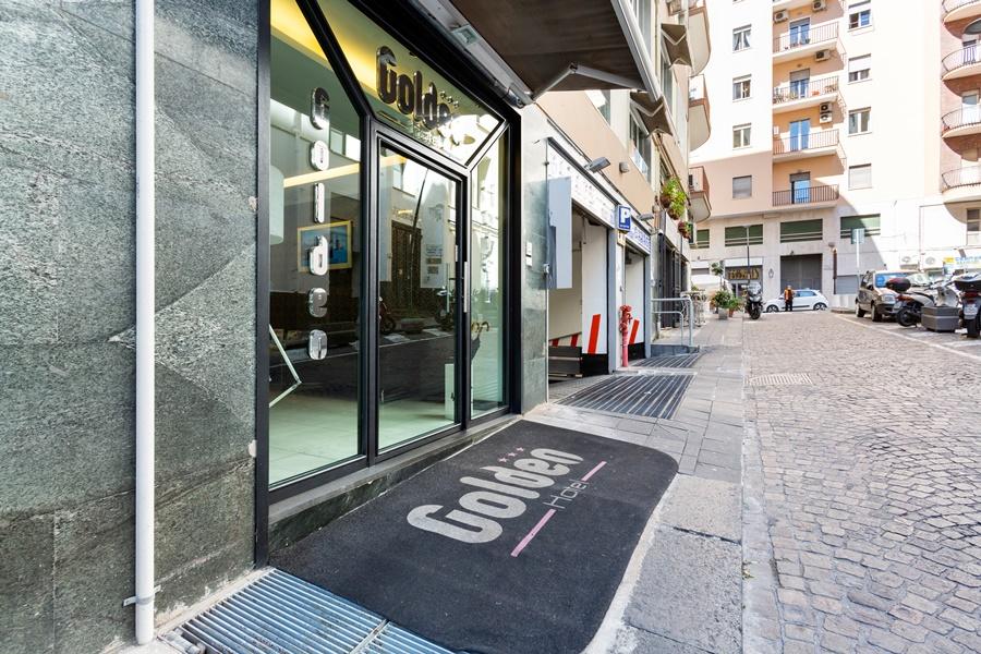 Golden Hotel Неаполь Экстерьер фото